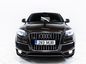 Audi Q7 2x S-Line (6 foto / 14)