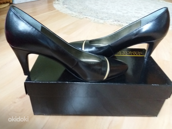 Новые кожаные туфли бренда "Aaltonen".Размер № 37. (фото #3)