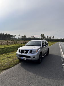 Nissan Pathfinder 4.0 201kW suurepärases seisukorras (2 foto / 9)