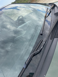 KIA Sorento 2.5l (8 foto / 9)