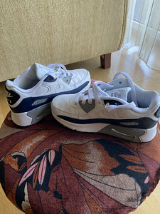 Nike Air Max 90 (1 foto / 3)