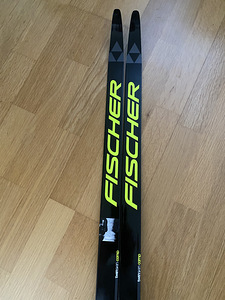 Müüa klassikasuusad Fischer Twin Skin Comp. (1 foto / 6)