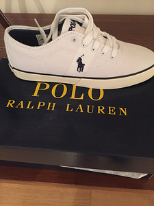 Ralph Laureni tennised (1 foto / 1)