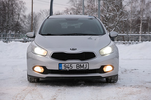 Kia Ceed (1 foto / 13)