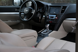 Subaru Outback (1 фото из 14)