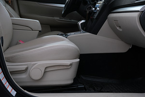 Subaru Outback (12 фото из 14)