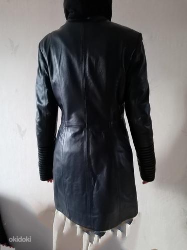 Кожаная куртка размер 38 (фото #3)