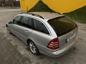 Mercedes-Benz C 220 2.1 110kW (4 foto / 12)