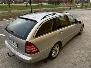 Mercedes-Benz C 220 2.1 110kW (5 foto / 12)