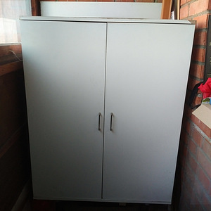 Kapp ustega 107x86x36 (1 foto / 2)