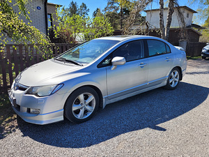 Honda Civic 2007 автомат (1 фото из 8)
