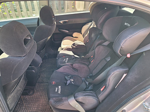 Honda Civic 2007 автомат (8 фото из 8)