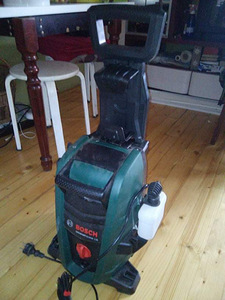 Bosch universalaquatak 135 (3 фото из 5)