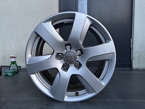 Audi 17" valuveljed (1 foto / 4)
