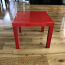 Красный детский стол (фото #1)