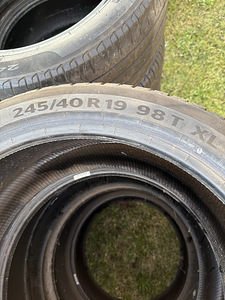 Continental vikingcontact 7 245/40R19 (2 foto / 2)