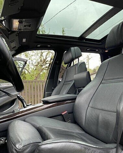 BMW X5 (8 фото из 8)