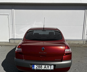 Renault Megane (5 foto / 8)