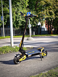 Elektritõukeratas Vsett 10+ 28Ah akuga (2 foto / 5)