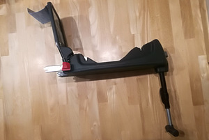 Turvahäll + isofix alusega (2 foto / 3)