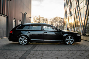 Audi A6 C6 3.0Tdi S-Line Facelift 176kw (3 foto / 10)