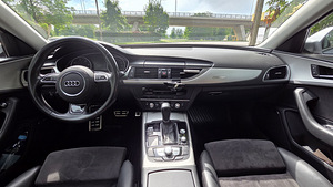 AUDI A6 C7 AVANT QUATTRO 3.0 TDI 200kW (8 foto / 15)