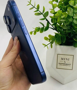 iPhone 17 Pro Max 256Gb Deep Blue. (2 foto / 4)