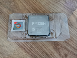 AMD Ryzen 7 3700X protsessor CPU AM4