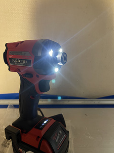 Milwaukee M18 FID3 (Uus) (4 foto / 10)