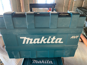 Makita kohvrid / 2tk. 20€! Kokku ! (2 foto / 3)