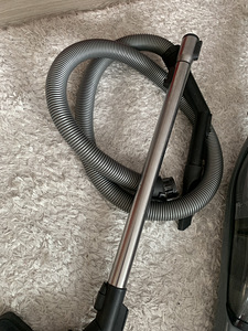 Miele Allteq voolik + toru + otsik + Zenz ( laadija puudu ) (3 foto / 6)