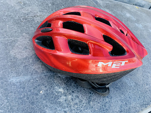 Helkama Kaunotar 28” 120€ (4 foto / 5)
