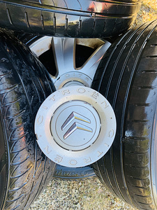 Шины 195/ 50 R16 (использовались в течение двух сезонов) + диски Citroën (5 фото из 7)
