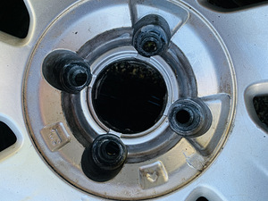 Шины 195/ 50 R16 (использовались в течение двух сезонов) + диски Citroën (6 фото из 7)
