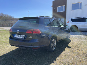 Volkswagen Golf (4 foto / 11)