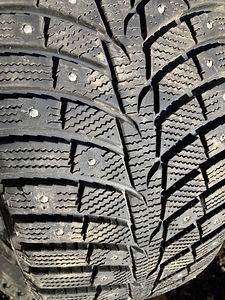 Talverehv 225/45 r17 (4 foto / 5)
