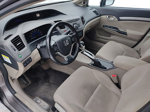 Honda Civic 2012 LPG АВТОМАТ (9 фото из 9)