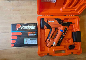 Paslode IM90Xi naelapüss+uus naelakarp(3,190mm,2500tk+2gaasi (4 foto / 5)