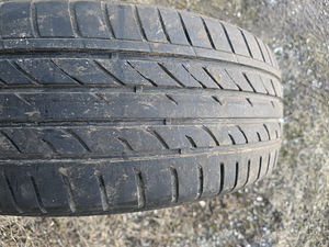 Suverehvid 225/55/R19 (2 foto / 5)