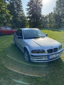 BMW e46 318i (2 foto / 9)