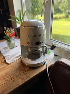 Кофемашина с фильтром smeg (2 фото из 2)