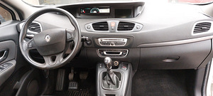 Renault Scenic 1.5 dci (6 foto / 8)