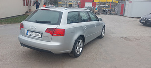 Audi A4 Avant 2.0 TDI (3 foto / 7)