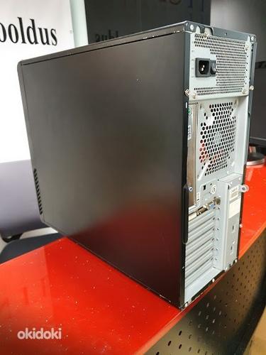 Neljatuumaline AMD lauaarvuti (foto #2)