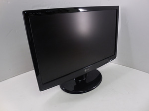 LG W2243S monitor 22" FHD