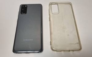 Samsung S20 koos laadija ja karbiga (2 foto / 4)