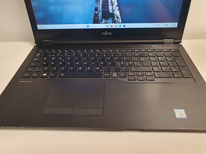 Fujitsu Lifebook U759 puutetundliku ekraaniga sülearvuti (2 foto / 6)