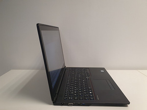 Fujitsu Lifebook U759 puutetundliku ekraaniga sülearvuti (6 foto / 6)