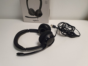 Наушники Logitech H390 (6 фото из 6)