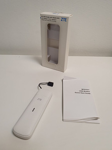 ZTE 4G USB модем (3 фото из 5)